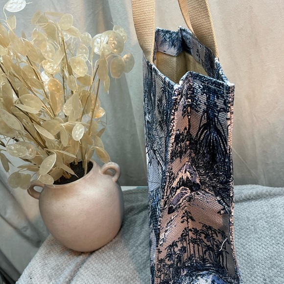 💙DIOR - Around The World - Straw style VIP Tote bag - Picture 3 of 4